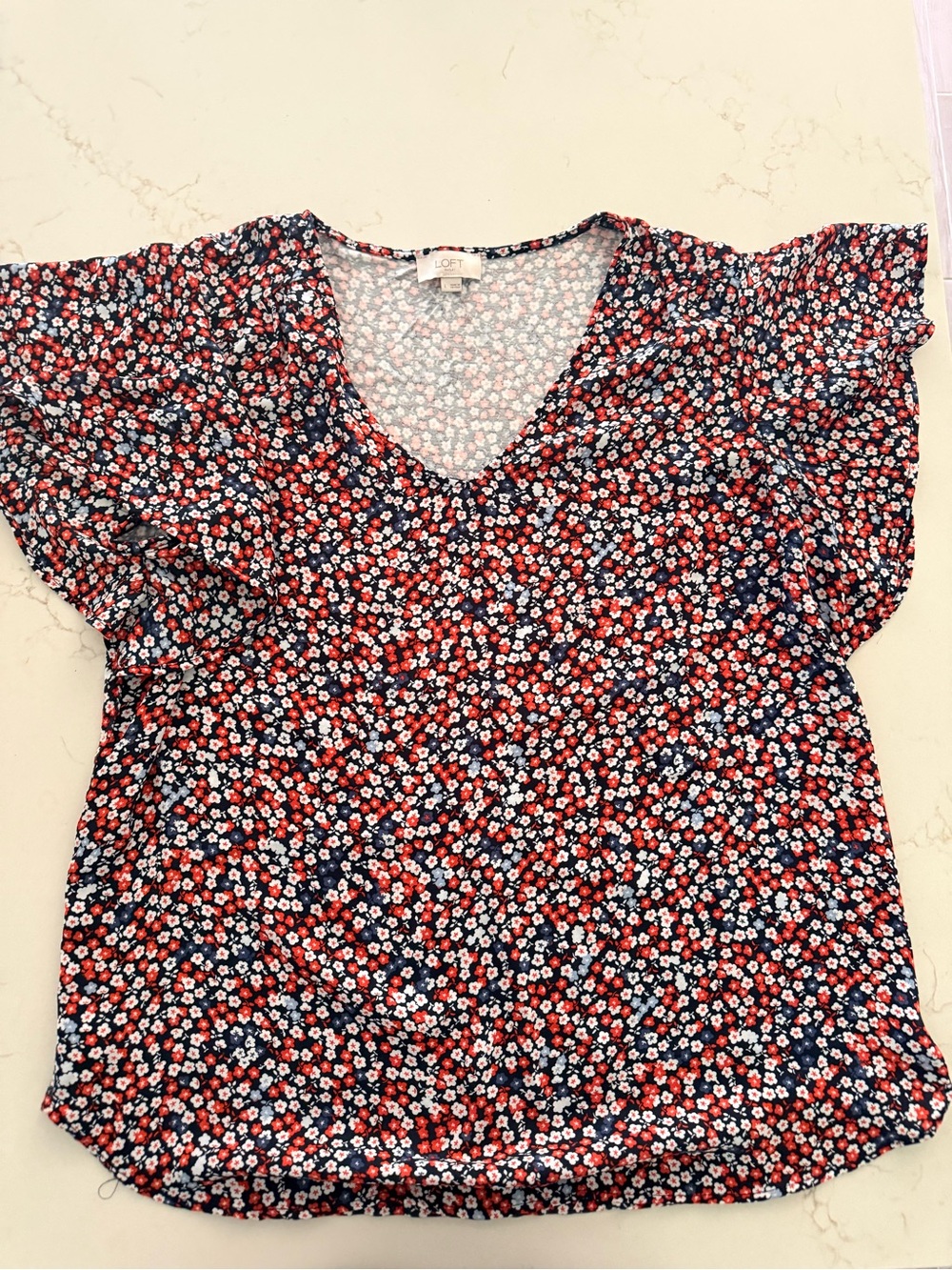 LOFT Red Navy White Floral V-Neck Flutter Sleeve Blouse